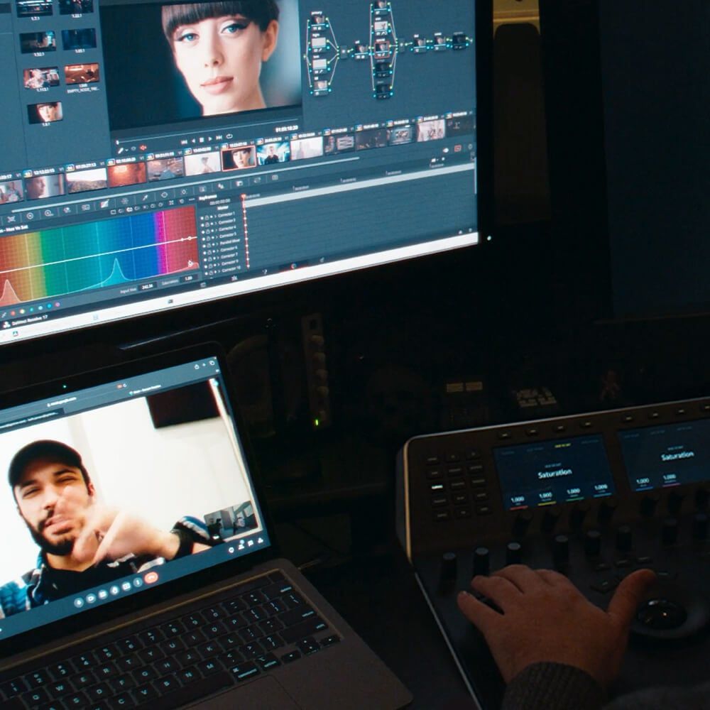 Dailies Colorist at Work